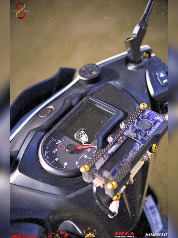 碳纖維儀表貼片與 aRacer iMode