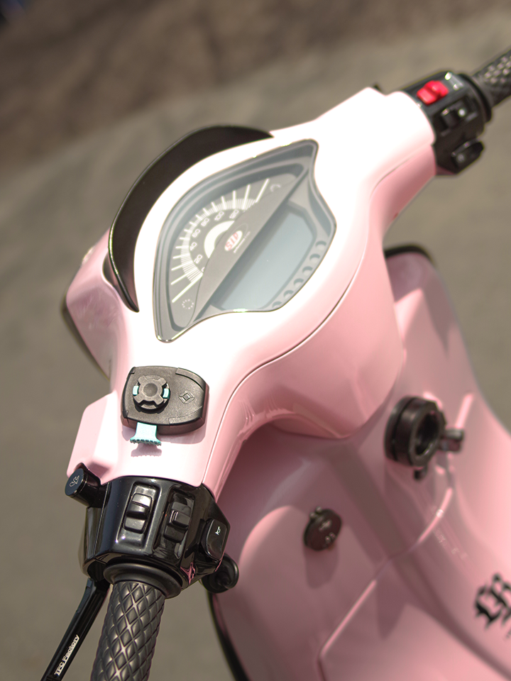 Vespa Sprint 150 Plus+ Vespa改裝 - 儀表特寫