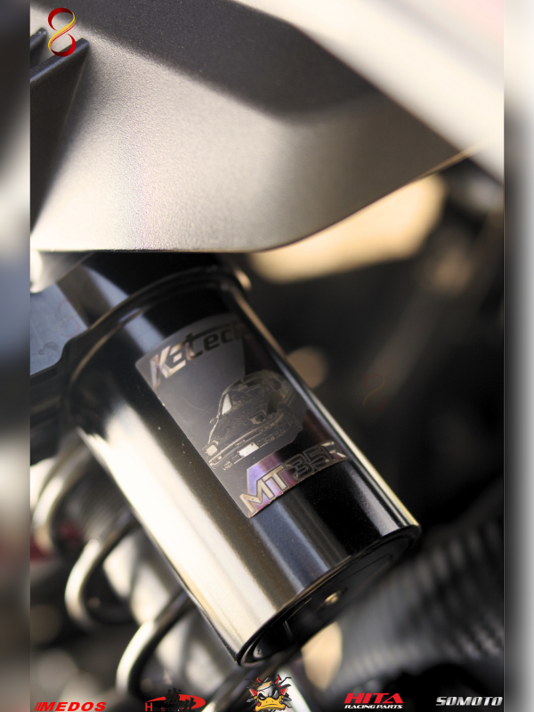Ktech MT35R 客製化 AE86 鈦片