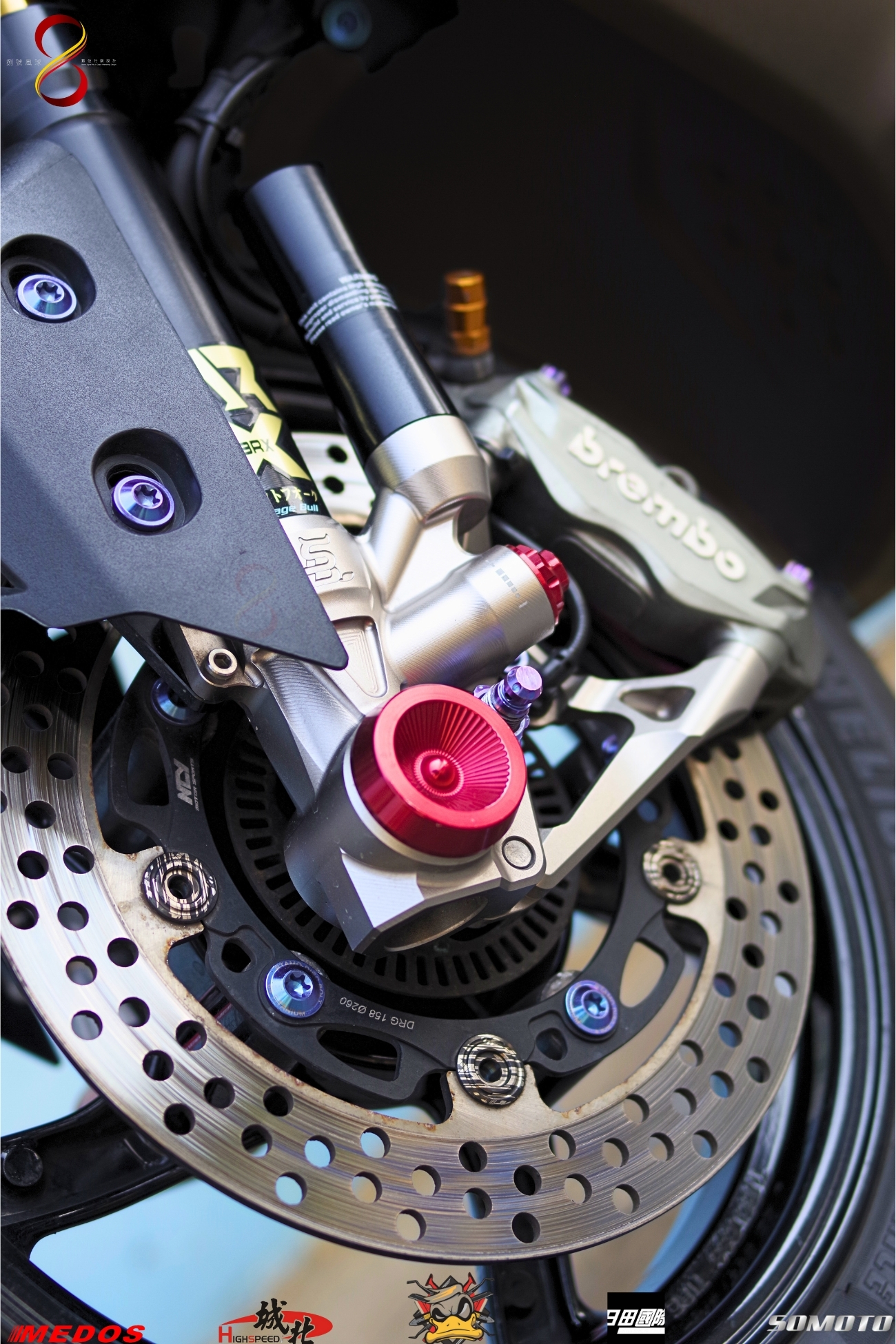 Brembo對四卡鉗與鈦螺絲
